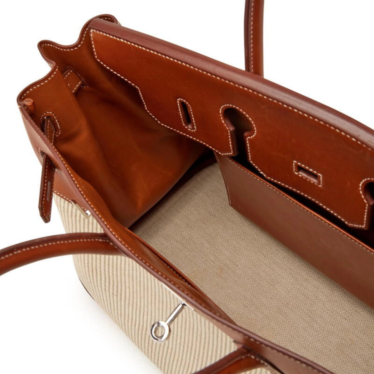 How to Clean a Purse Lining